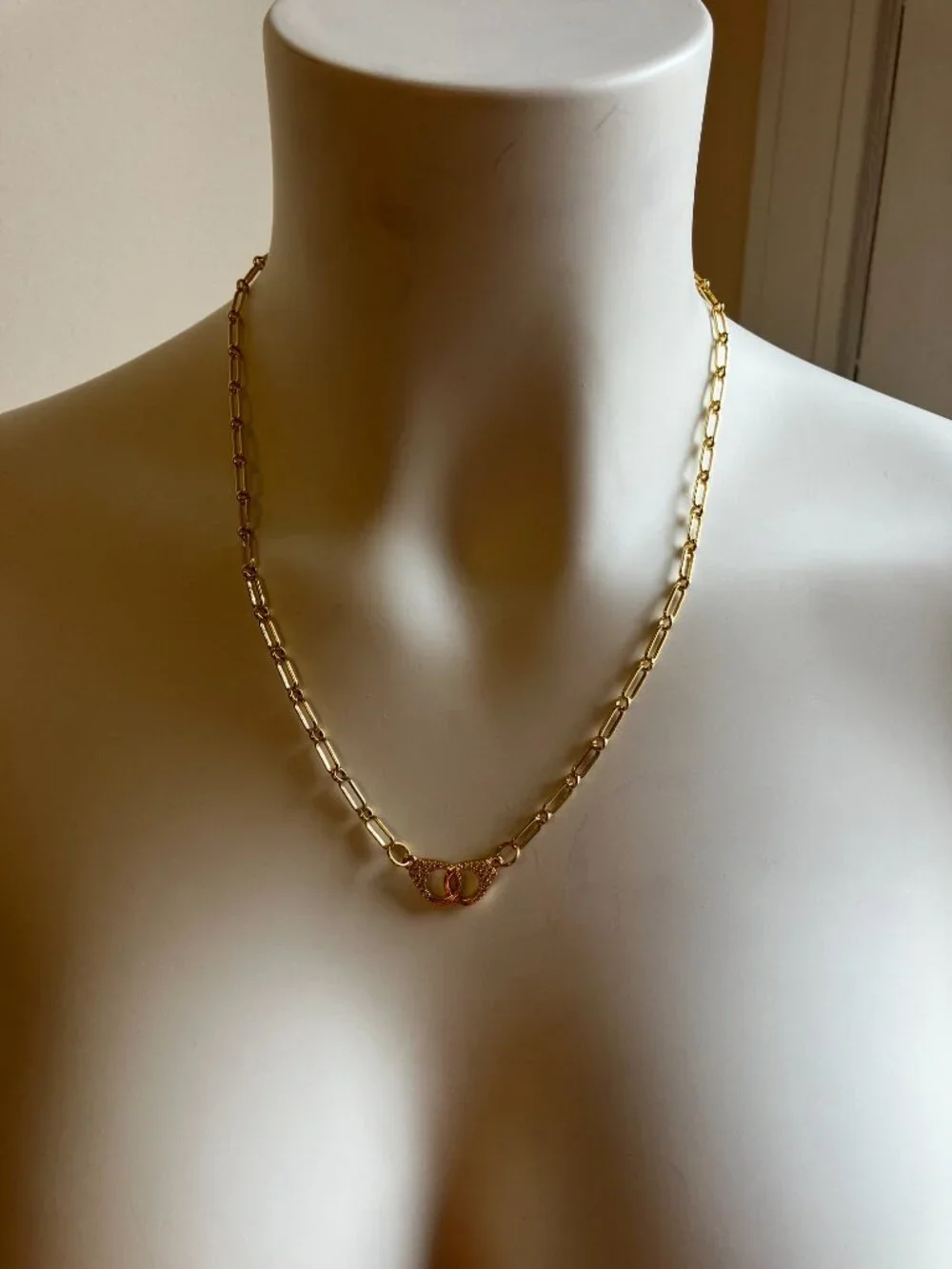 Unique Real 18k Gold over Brass Paperclip Chain + Hand cuffs Pendant 18-in NEW